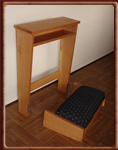 kneeler - attached